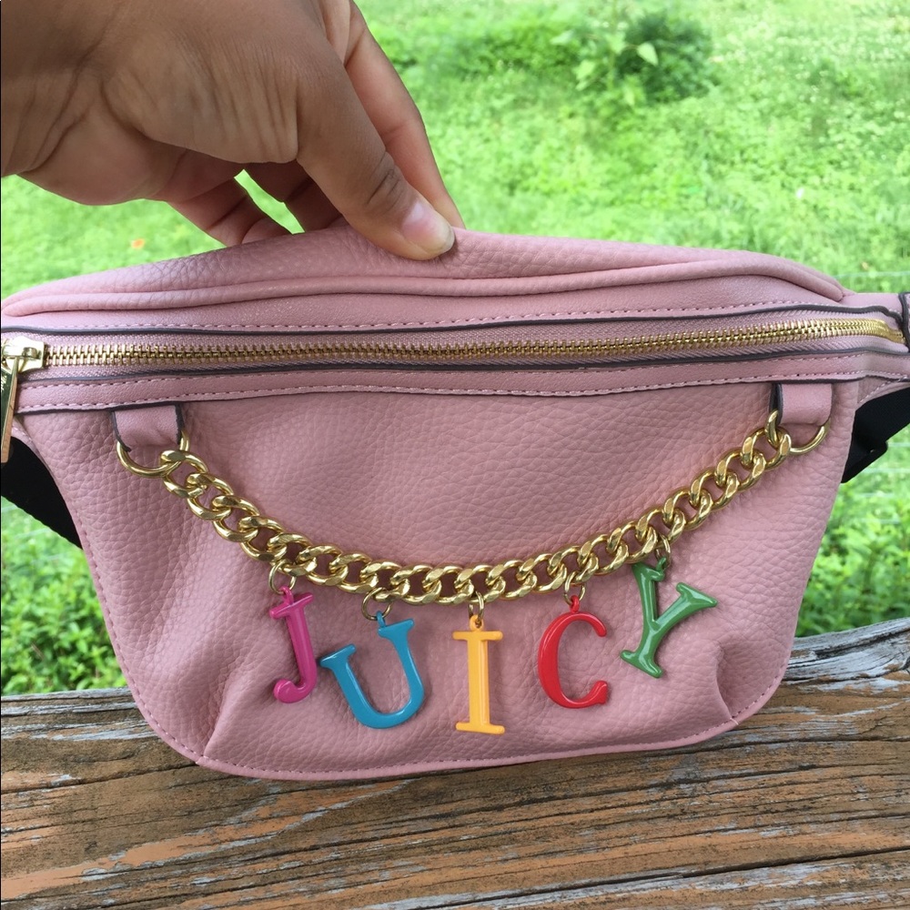 Juicy couture fanny pack in pink